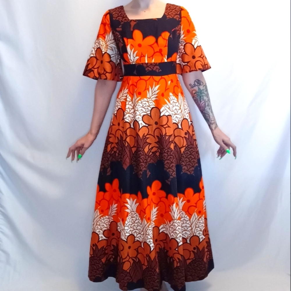 Vintage Sears Hawaiian Fashions Maxi Dress.